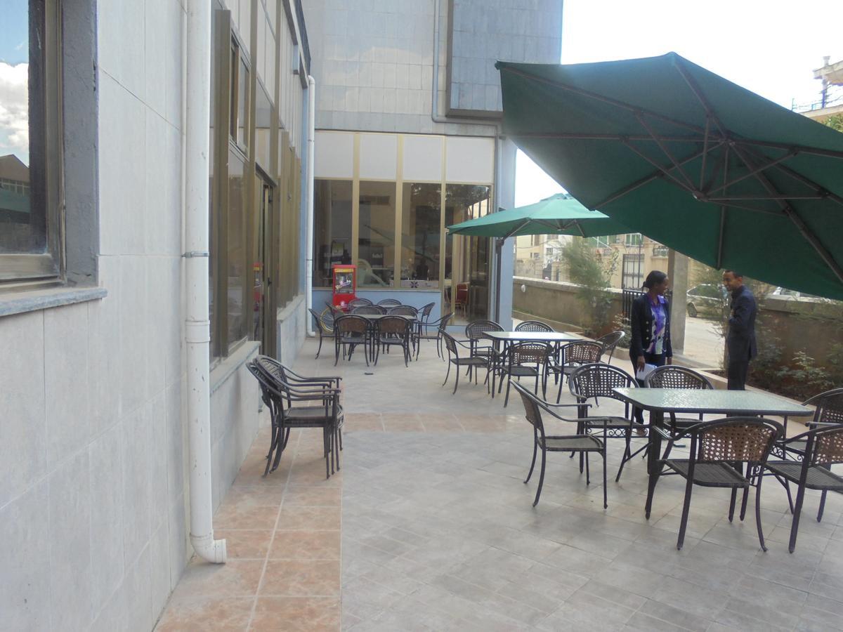 The Mosaic Hotel Addis Ababa Exterior photo