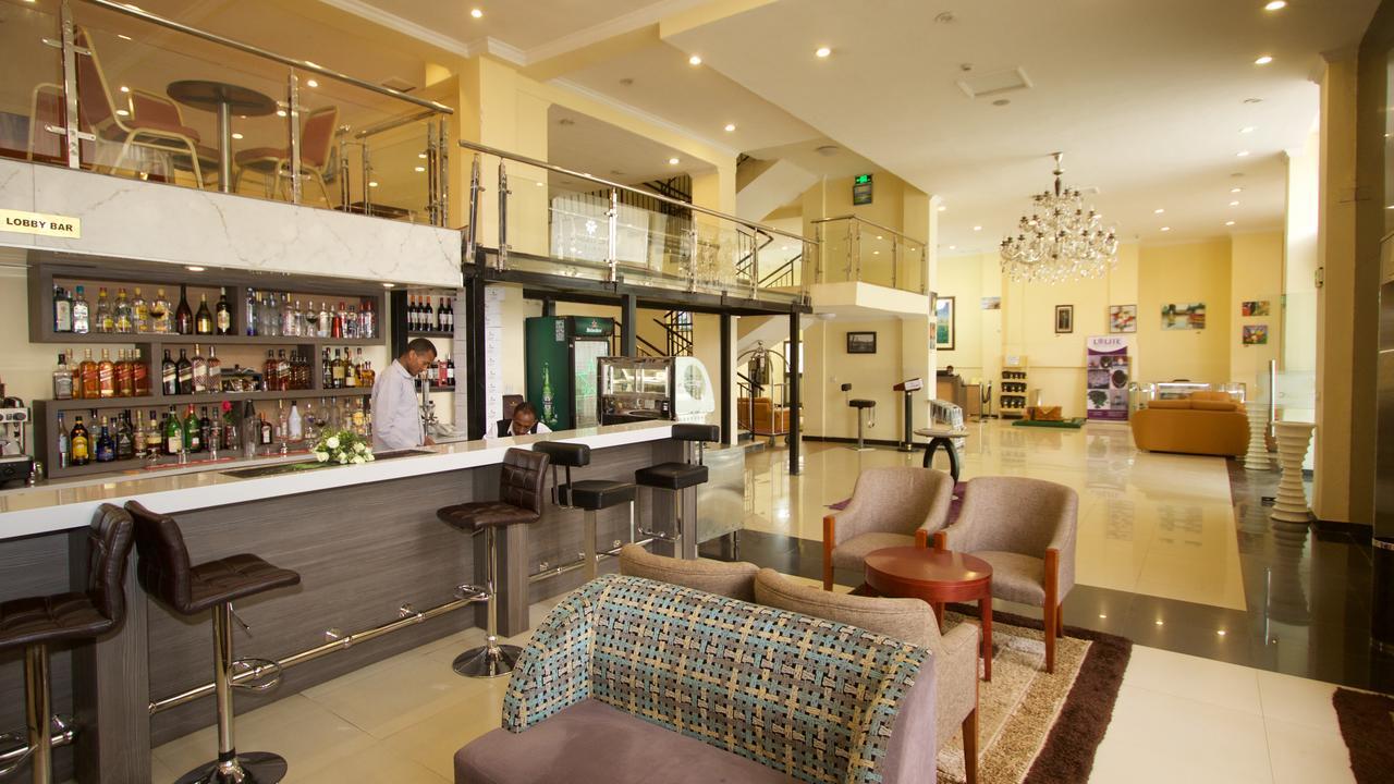 The Mosaic Hotel Addis Ababa Exterior photo